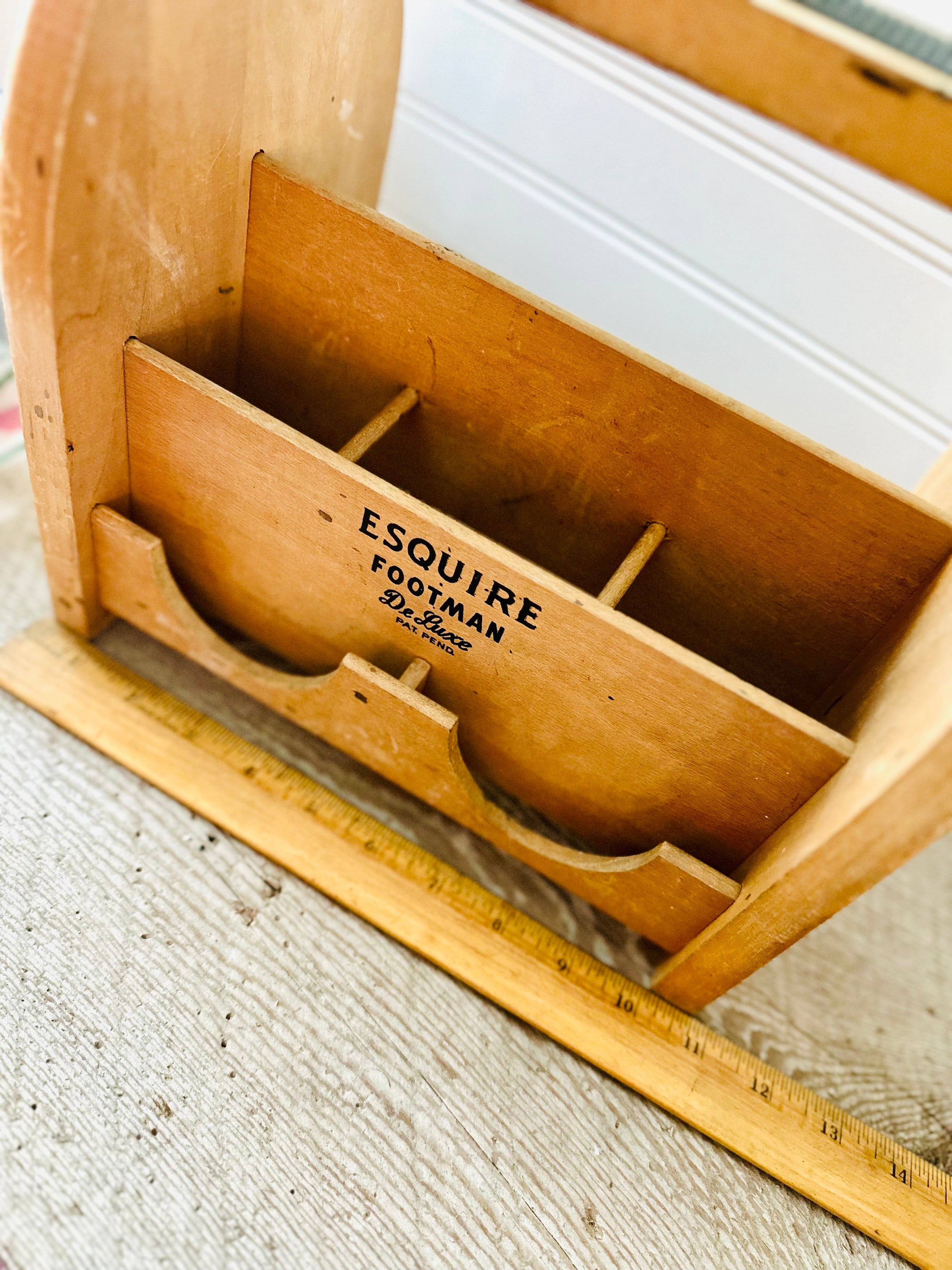 Vintage Esquire Footman Deluxe shoe shine box The Curated Cottage